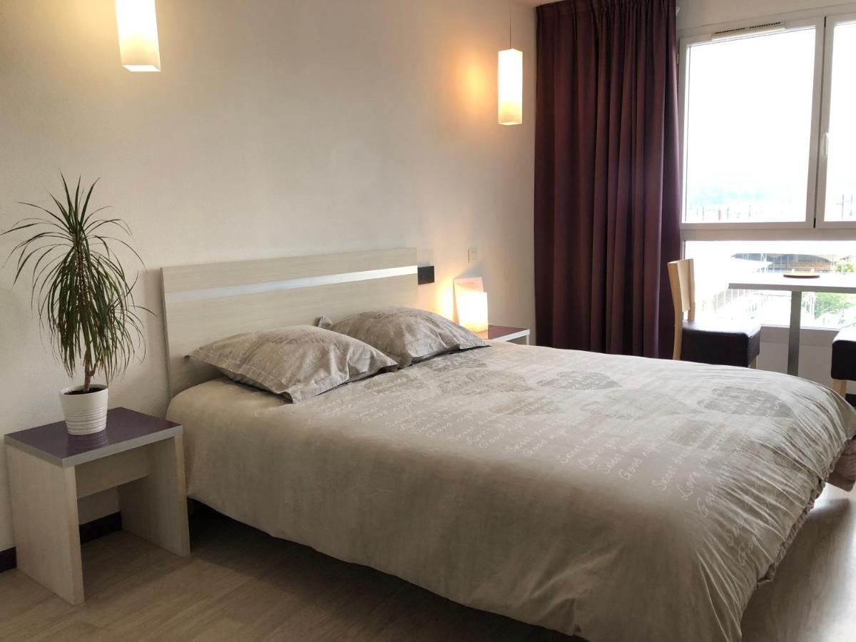 Family Saint Vincent - Studio 2 Pers - 100M Gare Lourdes - Wifi Exterior foto